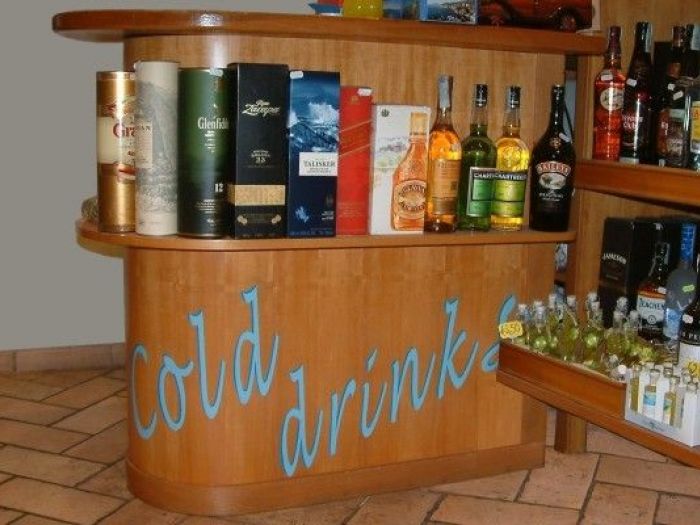 Archisio - Adesign - Progetto Enoteca