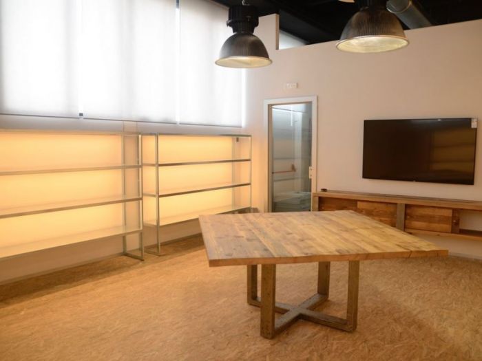 Archisio - Maurizio Moraldi - Progetto La fabbrica dei tacchi the heels factory