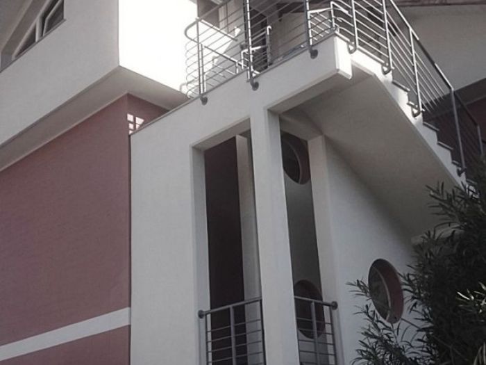 Archisio - Valerio Tunesi - Progetto Progettazione di un condominio