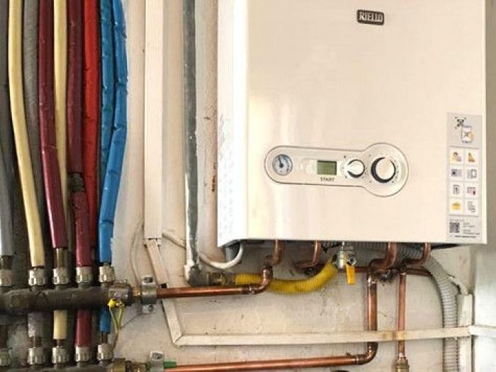 Archisio - Termoidraulica Brunimpianti - Progetto Installazione di pannelli solari e impianti a energia alternativa