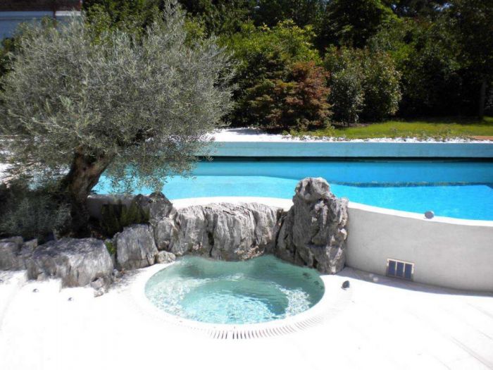 Archisio - Poolstech srl - Progetto Piscine bordo sfioro