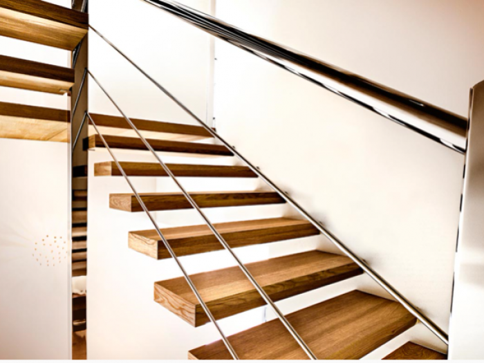 Archisio - Fusco srl - Progetto Sokspesia scale a sbalzo laterale