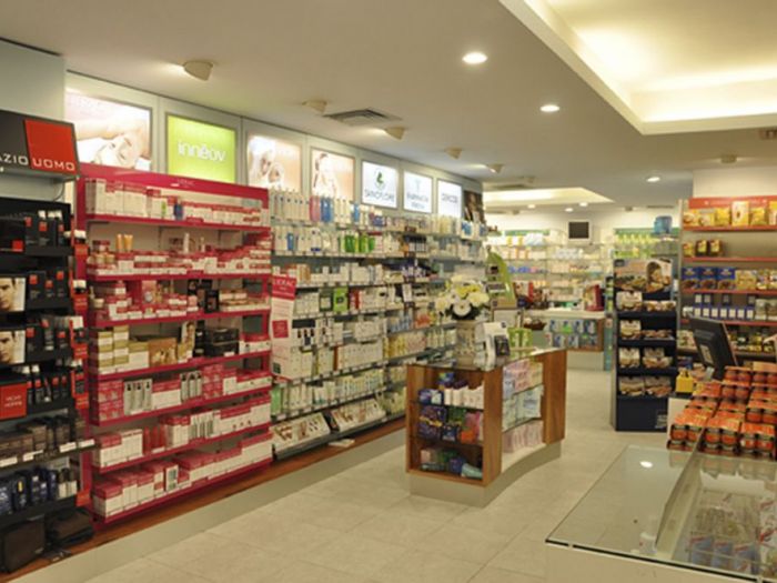 Archisio - X Studio - Progetto Farmacia fresa - caserta 2005