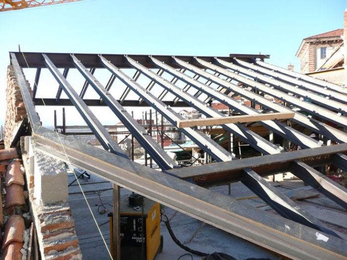 Archisio - Poliprogram - Progetto Adeguamento e rinforzi travi scale e tetti