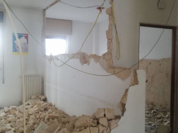 Archisio - Anna Claudia Bufo - Progetto Demolizioni muri