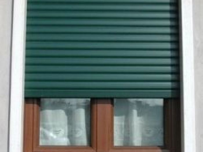 Archisio - Riparazione Serrande Lecco - Progetto Portoni sezionali e tapparelle