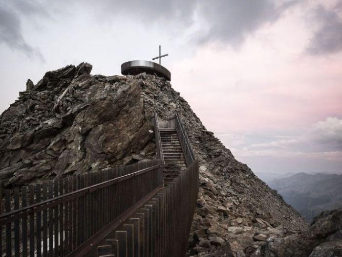 Archisio - Noa Network Of Architecture - Progetto tzi peak 3251m magia ad alta quota