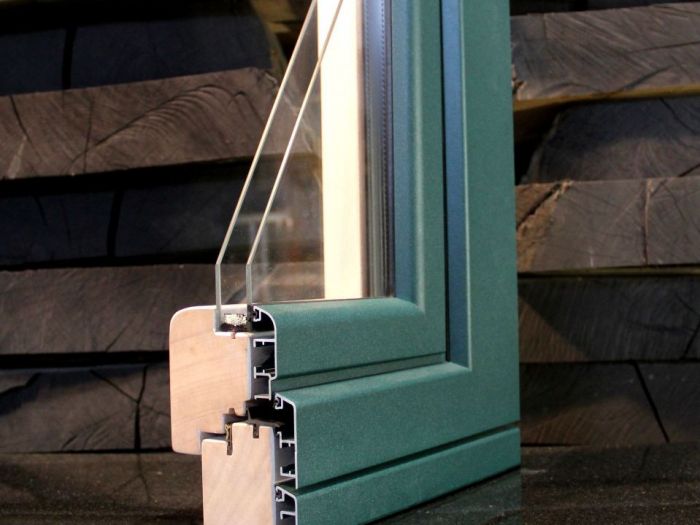 Archisio - Domus Legno - Progetto Infissi certificati in legno alluminio