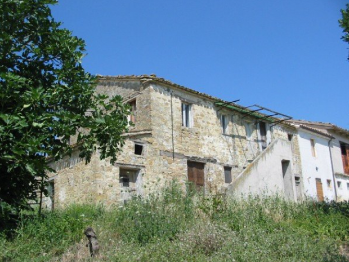 Archisio - Edilizia Angeloni - Progetto Fabbricato rurale