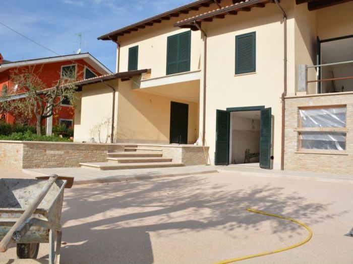 Archisio - Gianluca Fricchione - Progetto Ristrutturazione casa isolata