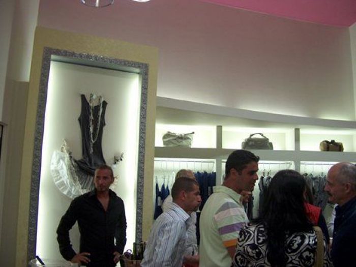 Archisio - Lorenzo Maria Antonello Gerardi - Progetto Girlish