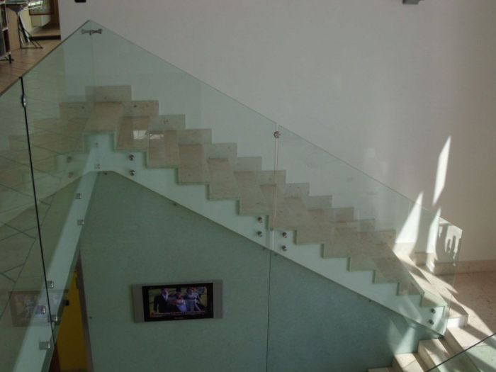 Archisio - Vetreria Calasso - Progetto Scale e ringhiere