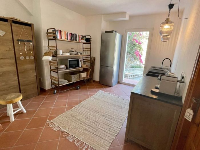 Archisio - Nadine Schmitz - Progetto Piccolo bed and breakfast