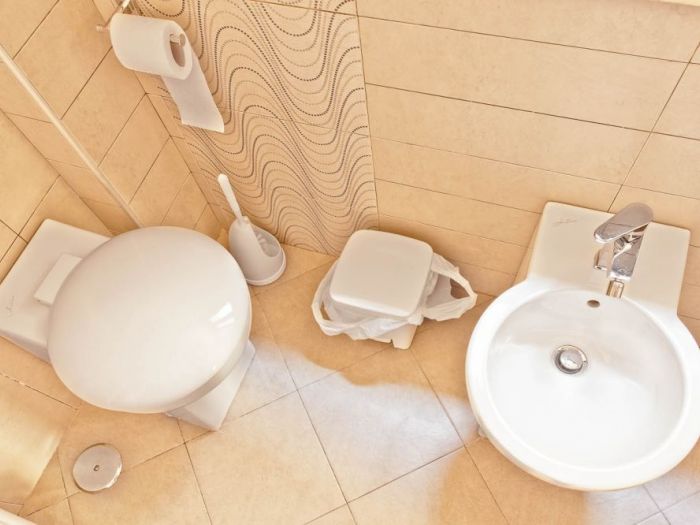 Archisio - Evelina Loizzo - Progetto Bagni