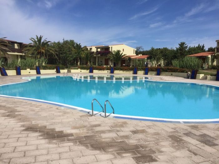 Archisio - Atos Piscine - Progetto Piscine interrate e fuori terra in legno