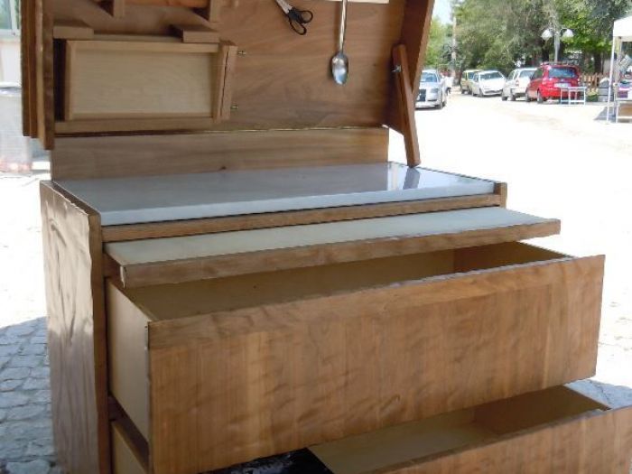 Archisio - Lobalegno E Design - Progetto Madia in noce boliviana