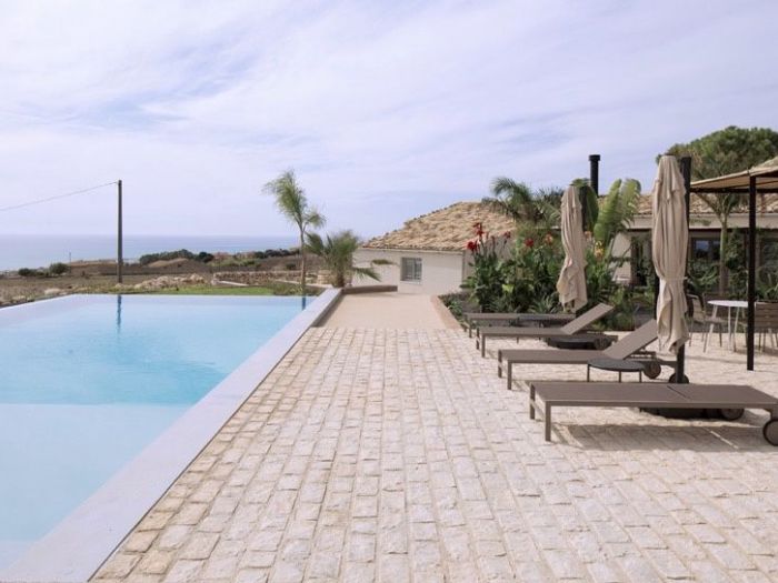 Archisio - Studio Gum - Progetto Mangiabove