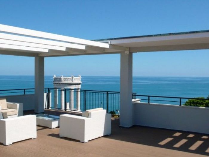 Archisio - Brau Battistelli Roccheggiani Architetti Associati - Progetto Attico del passetto