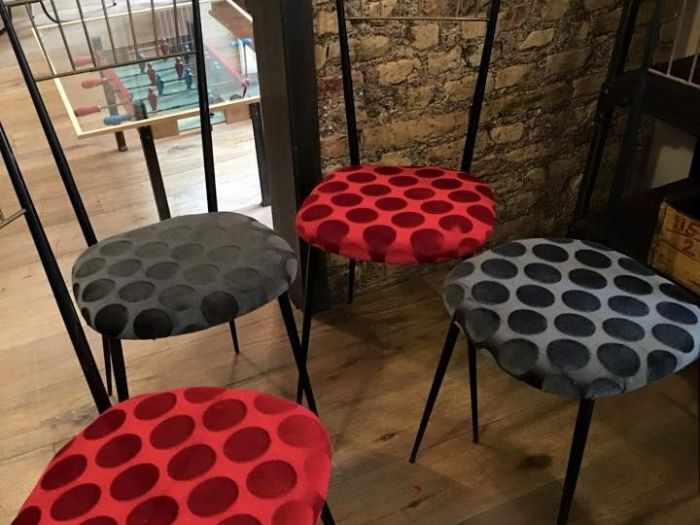 Archisio - Scenography - Progetto Sedie poltrone e divani