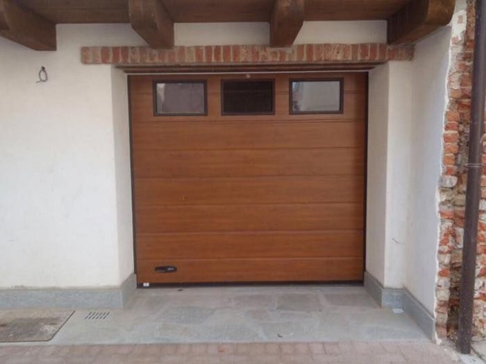 Archisio - Falegnameria Blf Di Ursache Bodgan - Progetto Garage e scale