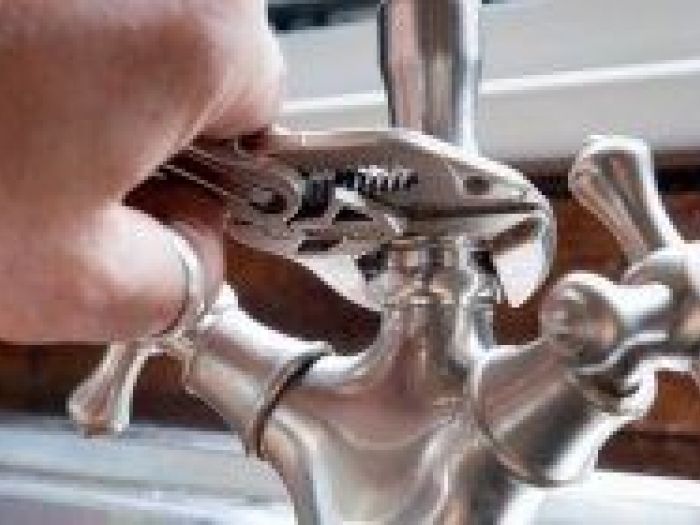 Archisio - Idro Tris Di Fiore Rocco E C Snc - Progetto Rubinetteria