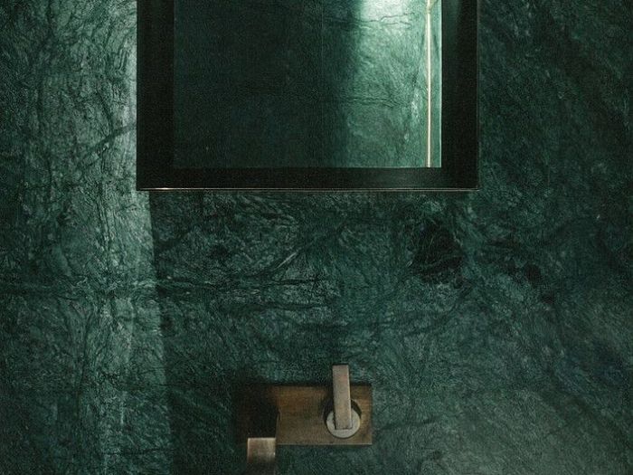 Archisio - Gminternational - Progetto Bagni in marmo