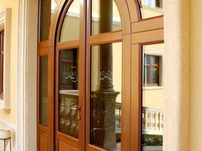 Archisio - Falegnameria Artigiana Di Carapellese Nicola - Progetto Infissi portoni e porte