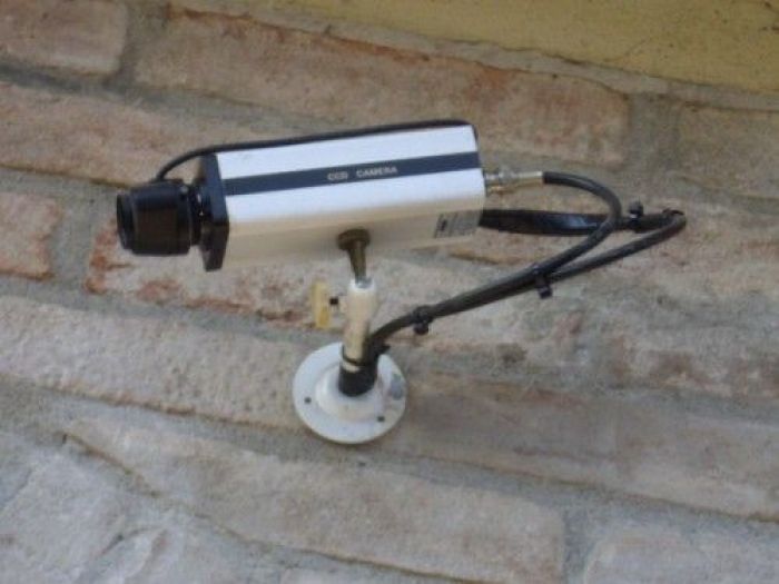 Archisio - Elettrica Ed Elettronica Di Roberto Lepre - Progetto Telecamera di sicurezza