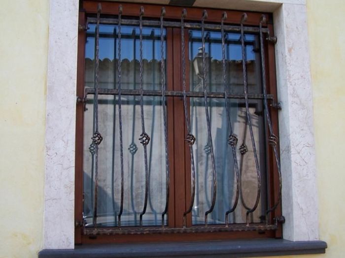 Archisio - Due P Infissi Snc - Progetto Finestre