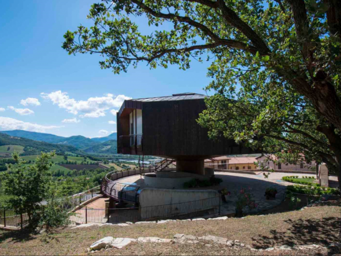 Archisio - Protek - Progetto Casa in legno ruotante