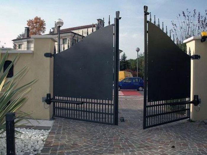 Archisio - Impianti Elettrici - Progetto Automazione cancelli