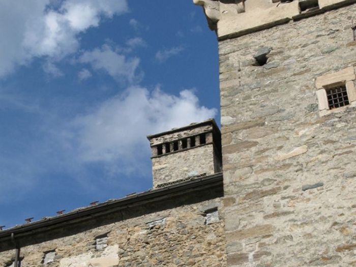 Archisio - Enrica Quattrocchio - Progetto Il castello dei signori di avise - restauro del castello cinquecentesco