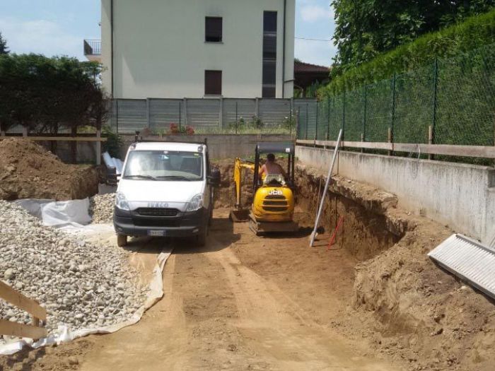 Archisio - Edilgorla - Progetto Formazione scavo di sbancamento generale e stesura di tnt e formazione massicciata