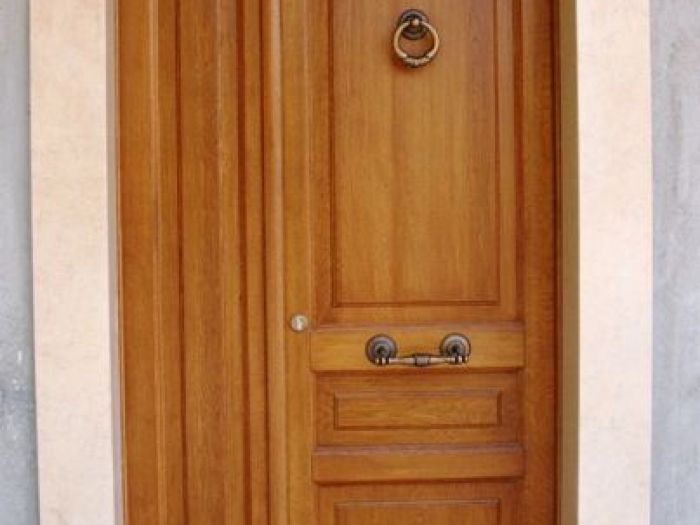 Archisio - Falegnameria Artigianale Riccardi Stefano - Progetto Portoni e porte