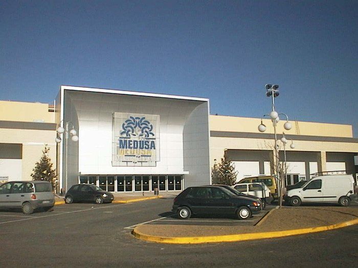 Archisio - Gian Franco Dazzan - Progetto Piazza del municipio di montebello della battaglia con arch Tti cappi e dorigati palestra a voghera motel a montebello della battaglia restauro della certosa cant mac - museo archeologico cinema multisala medusa montebello della battaglia sede