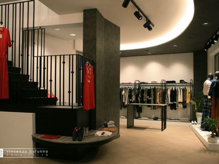 Archisio - Vincenzo Bafunno - Progetto Naf - abbigliamento donna