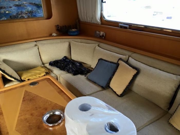 Archisio - Veleria Elle Sails Tappezzeria - Rigging Harken - Furlex - Sunbrella - Progetto Vela e rivestimento interno della barca