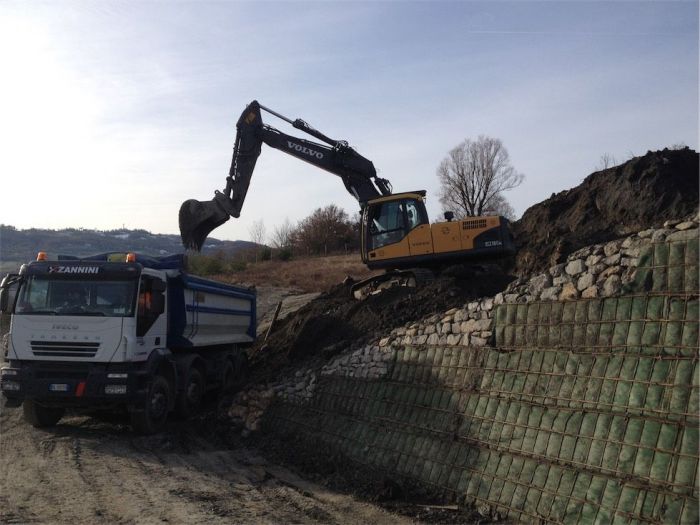 Archisio - Impresa Di Costruzione Di Zannini Roberto Scavi Edilizia - Progetto Movimento terra rafforzamenti corticali consolidamenti bonifiche ingegneria naturalistica