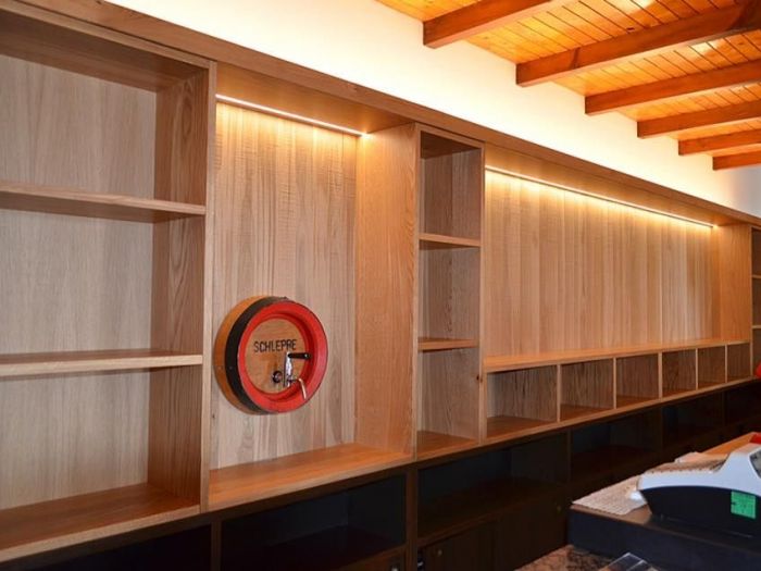 Archisio - Prometeo Laboratorio Del Legno Di Paolo Rovere - Progetto Restyling banco mescita