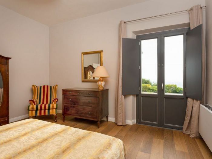 Archisio - Raffaello Terreni - Progetto Villa le rocche