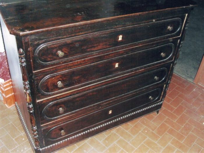 Archisio - Falegnameria Restauro Alaimo - Progetto Restauro mobili armadi realizzati su misura