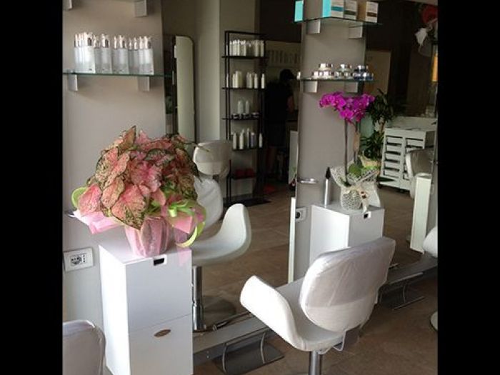 Archisio - Simone Ciuffini - Progetto Salone di bellezza pistoia