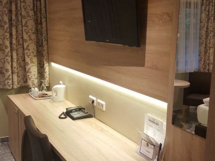 Archisio - D Materials - Progetto Produzione camere hotel - custom