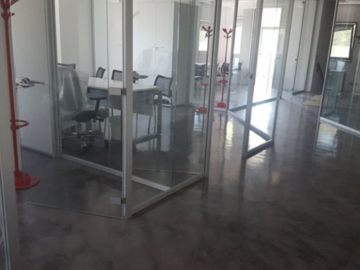 Archisio - Givir Sistemi In Resina Impresa Edile Civile E Industriale - Progetto Sistemi dimpermeabilizzazione del canale e impermeabilizzazione copertura capannoni e sistemi in microcemento