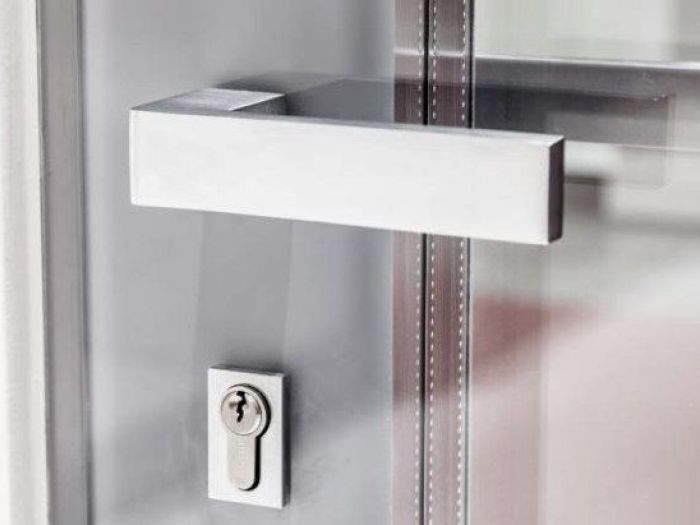 Archisio - Ivo Mare - Progetto Porte per interni