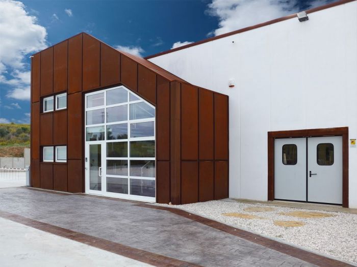 Archisio - Flli Emanuele E Massimiliano Ercolani - Progetto Ellemme arredamenti