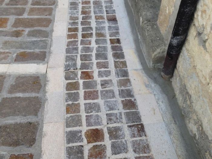 Archisio - Maurizio Loi - Progetto Committente comune di rapino - pavimentazione del centro storico di rapino via roma tratto case da capo