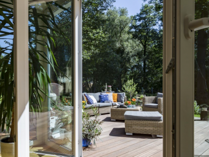 Archisio - Scdxd Serramenti - Progetto Produzione infissi per interni ed esterni a uscio