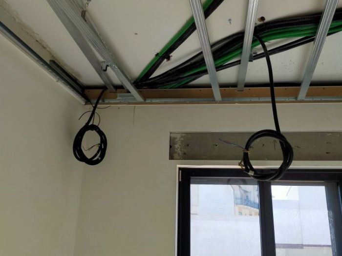 Archisio - Michele Gallo - Progetto Tubazione faretti e strip led sotto al soffitto