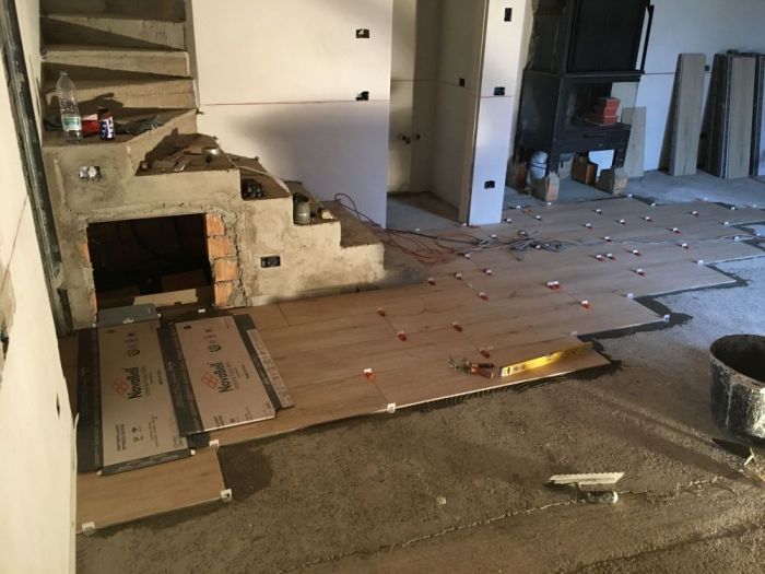 Archisio - Gl Edilizia Di Luigi Cavallaro - Progetto Sottofondo e pavimento effetto legno